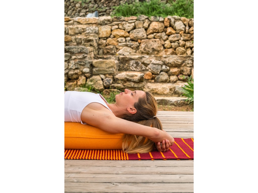 Bolster de yoga Cylindrique en Chambray de coton biologique - Épeautre Safran chambray