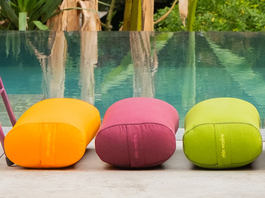 Bolster de yoga Ovale EPEAUTRE 100 % coton Bio 60 cm x15 cm x 30 cm Vert