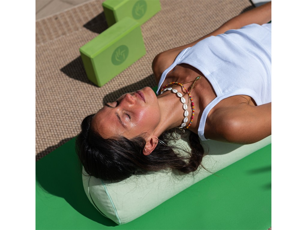 Bolster de yoga Ovale EPEAUTRE 100 % coton Bio 60 cm x15 cm x 30 cm Rose Perlé