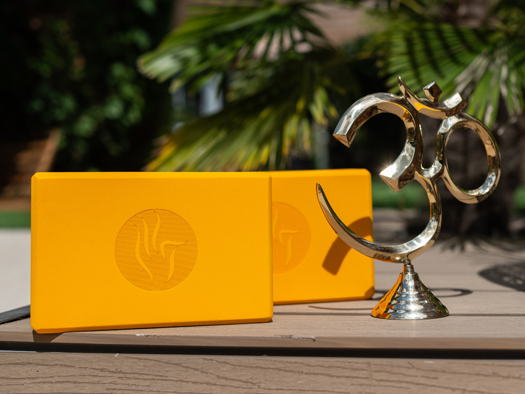 Brique de yoga - 23 x 15 x 7.6 cm Jaune Safran