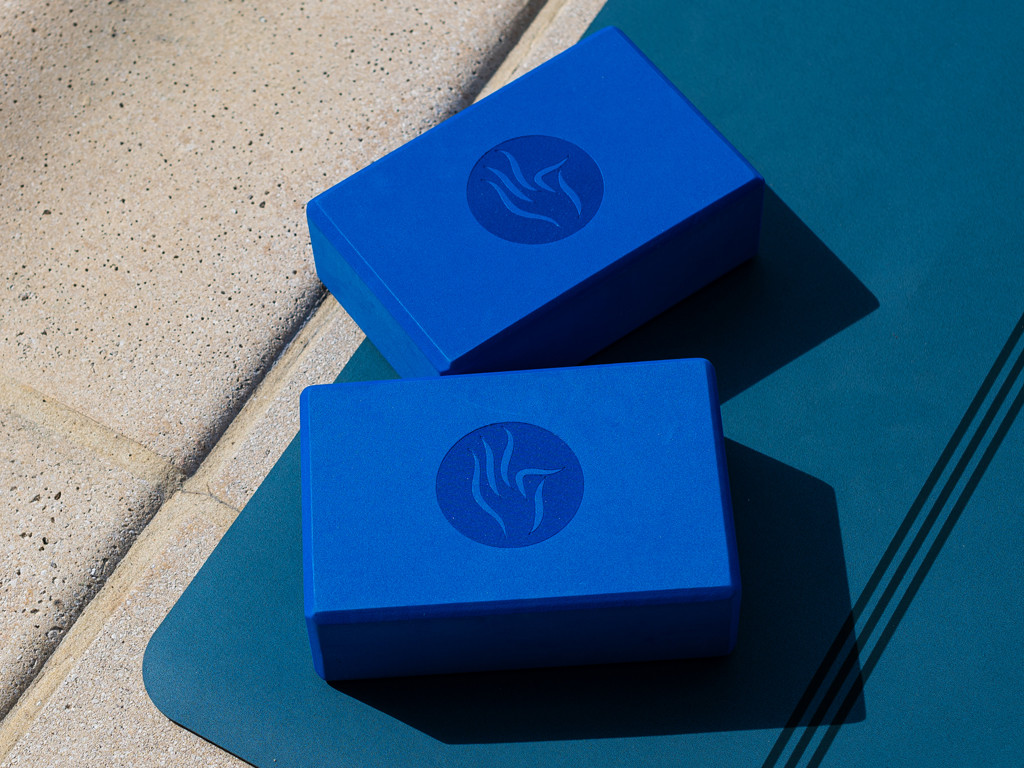 Brique de yoga Eva - 23 x 15 x 7.6 cm Bleu