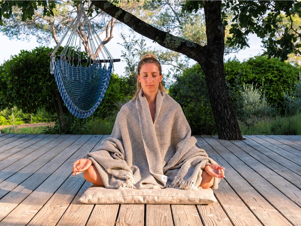 Meditationsdecke aus Bio-Baumwolle Chevron-Muster aus Bio-Baumwolle