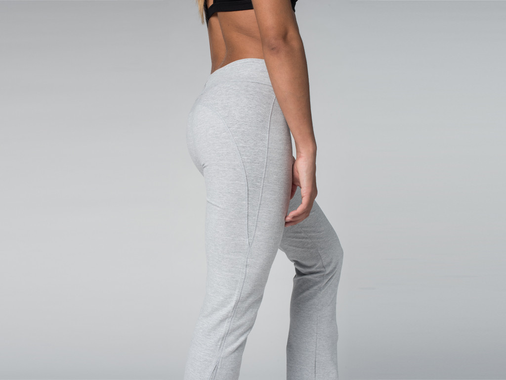 Chic yoga trousers – 95% Organic cotton and 5% Lycra Grey