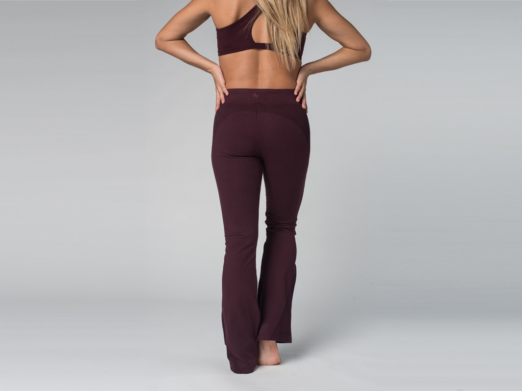 Pantalon de yoga Chic - 95% coton Bio et 5% Lycra Prune - Fin de Serie