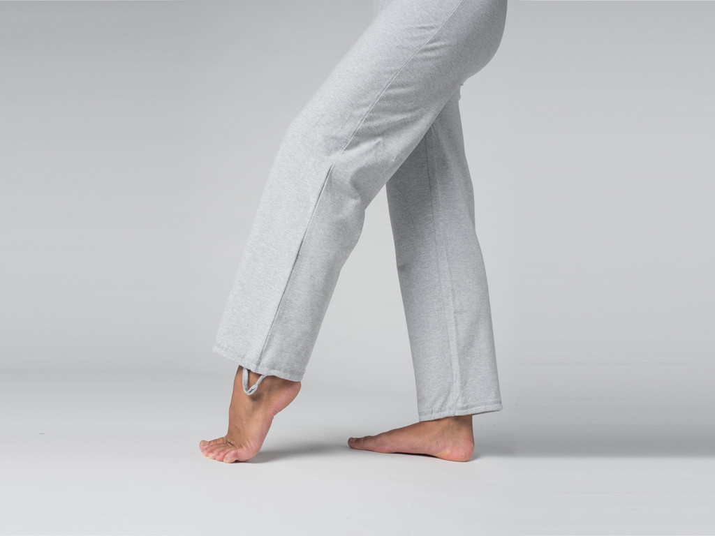 Param yoga trousers – 95% Organic cotton and 5% Lycra Grey