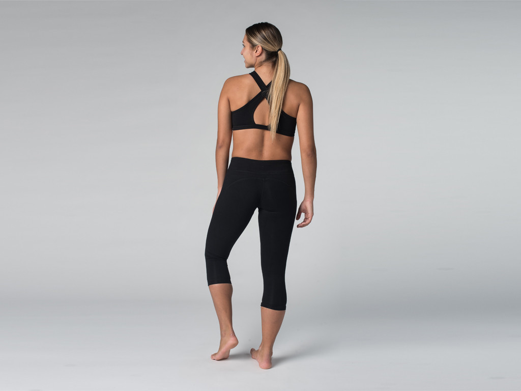 Pantalon de yoga Corsaire CAPRI 95% coton Bio et 5% Lycra Noir - Fin de Serie