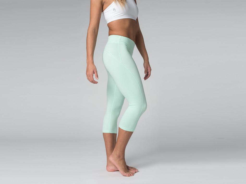 Capri-Yogahose CAPRI 95 % Bio-Baumwolle und 5 % Lycra Lagunengrün – Ende der Serie