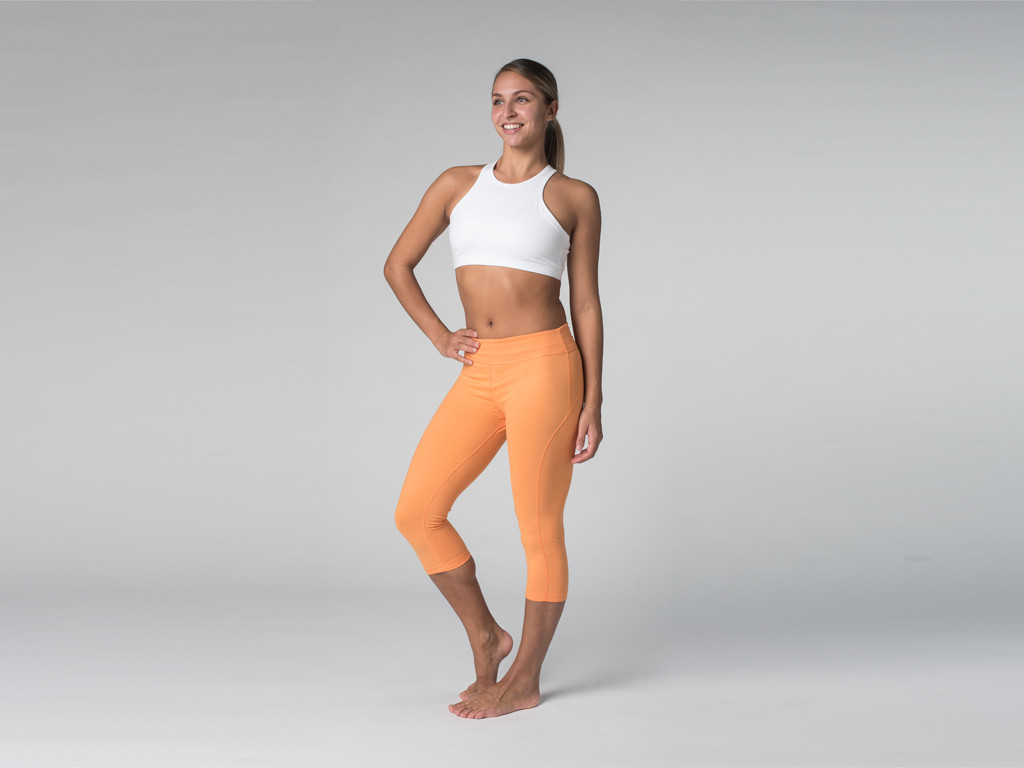 Pantalon de yoga Corsaire CAPRI 95% coton Bio et 5% Lycra Mango - Fin de Serie