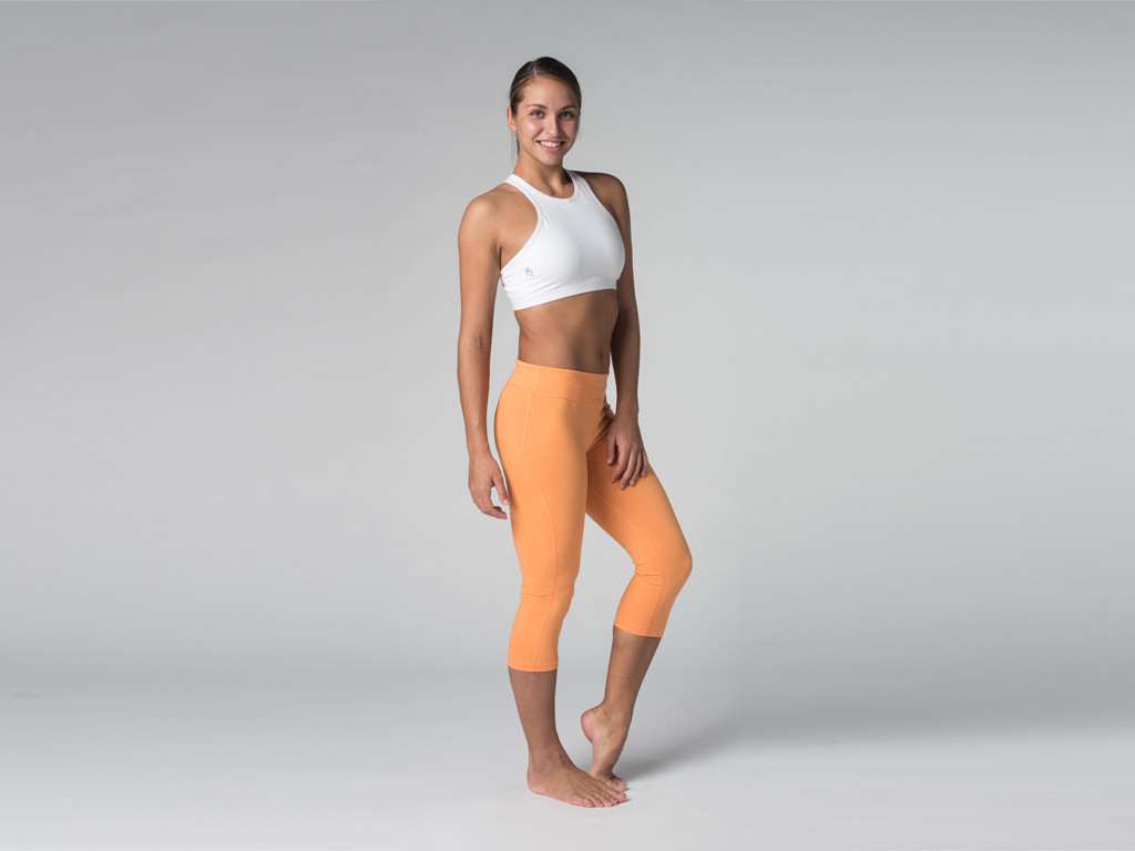 Pantalon de yoga Corsaire CAPRI 95% coton Bio et 5% Lycra Mango - Fin de Serie