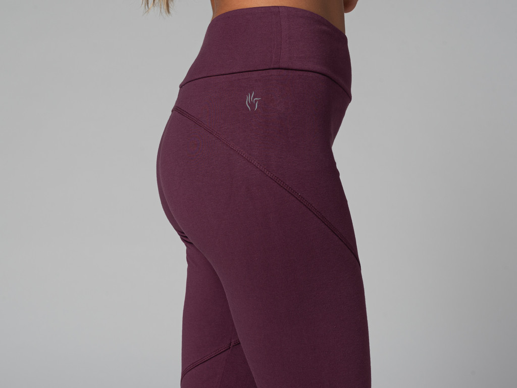 Pantalon de yoga Corsaire - Bio Prune