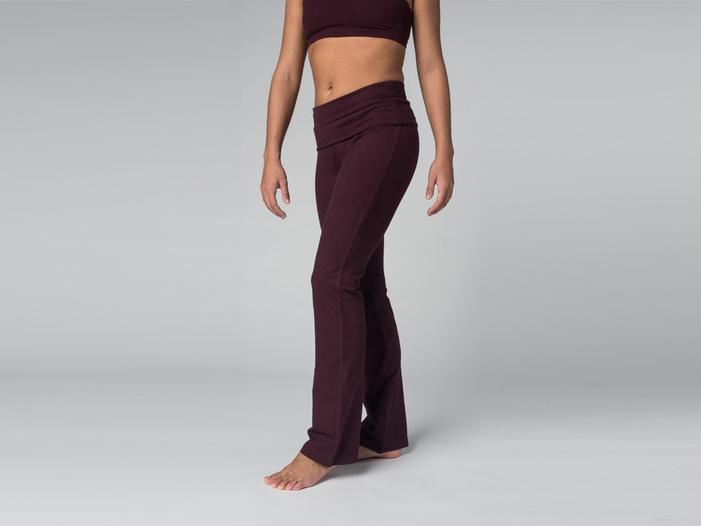 Pantalon de yoga Jazz - 95% coton Bio et 5% Lycra Prune