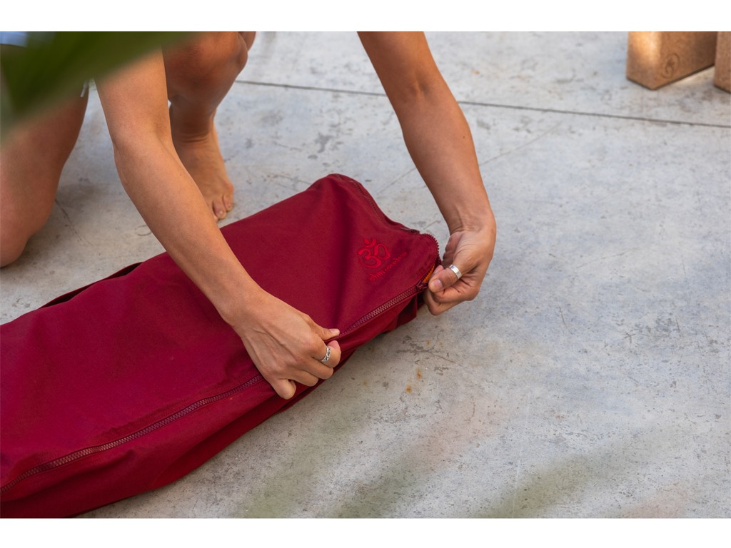 Sac à tapis de yoga Chic et Cool 100% Coton Bio 92cm x 17cm Bordeaux