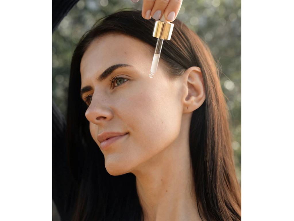 Regenerating Serum with Hyaluronic Acid 30ml
