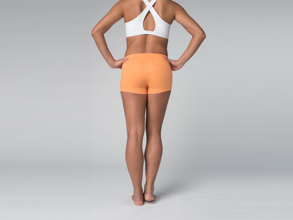 Short de yoga 95% coton Bio et 5% Lycra Mango - Fin de Serie