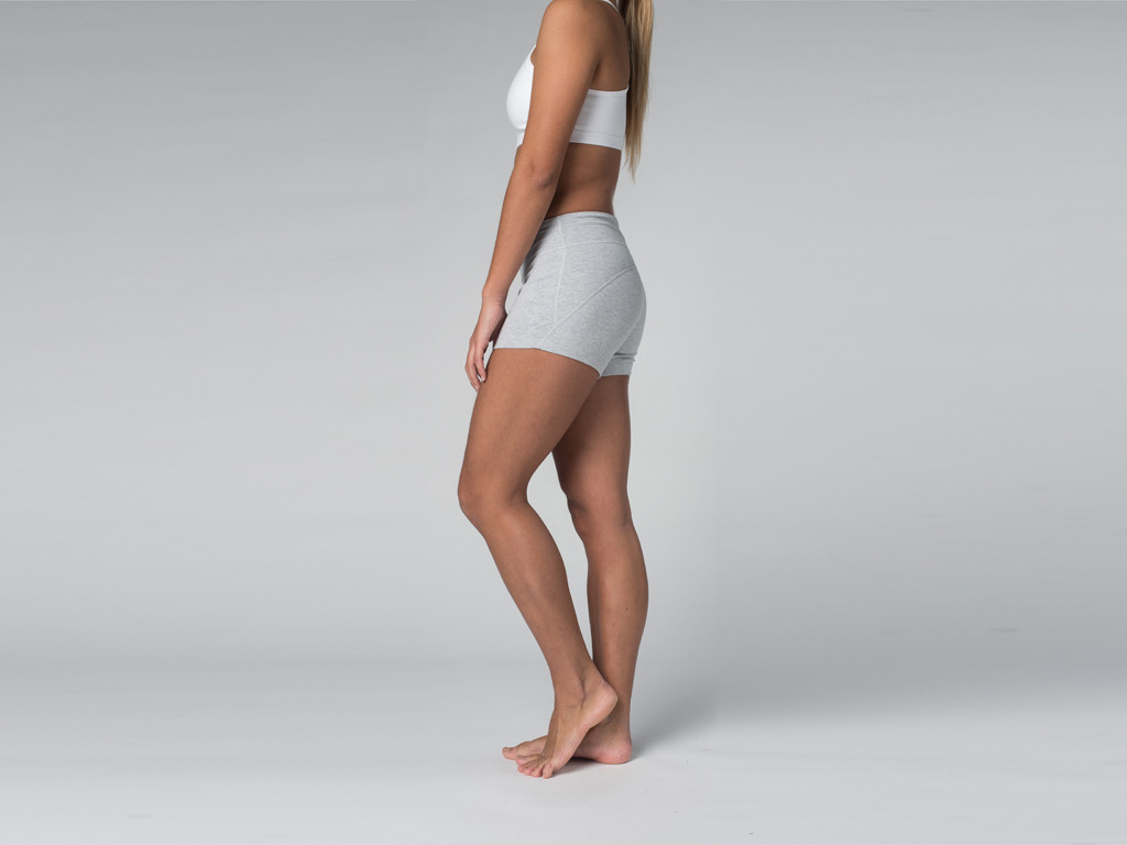 Short de yoga 95% coton Bio et 5% Lycra Gris - Fin de Serie