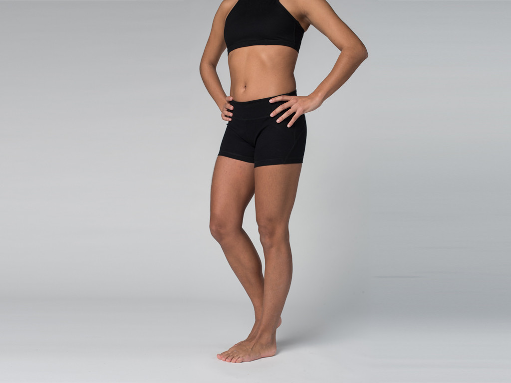 Short de yoga 95% coton Bio et 5% Lycra Noir - Fin de Serie