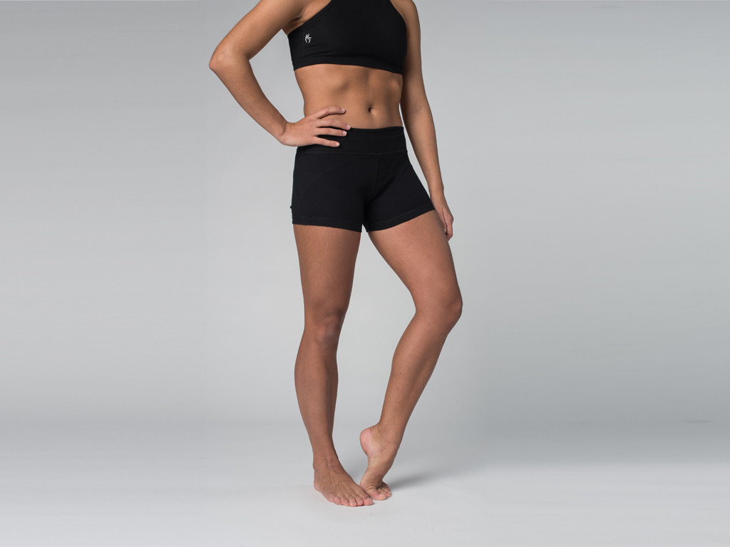 Short de yoga 95% coton Bio et 5% Lycra Noir - Fin de Serie