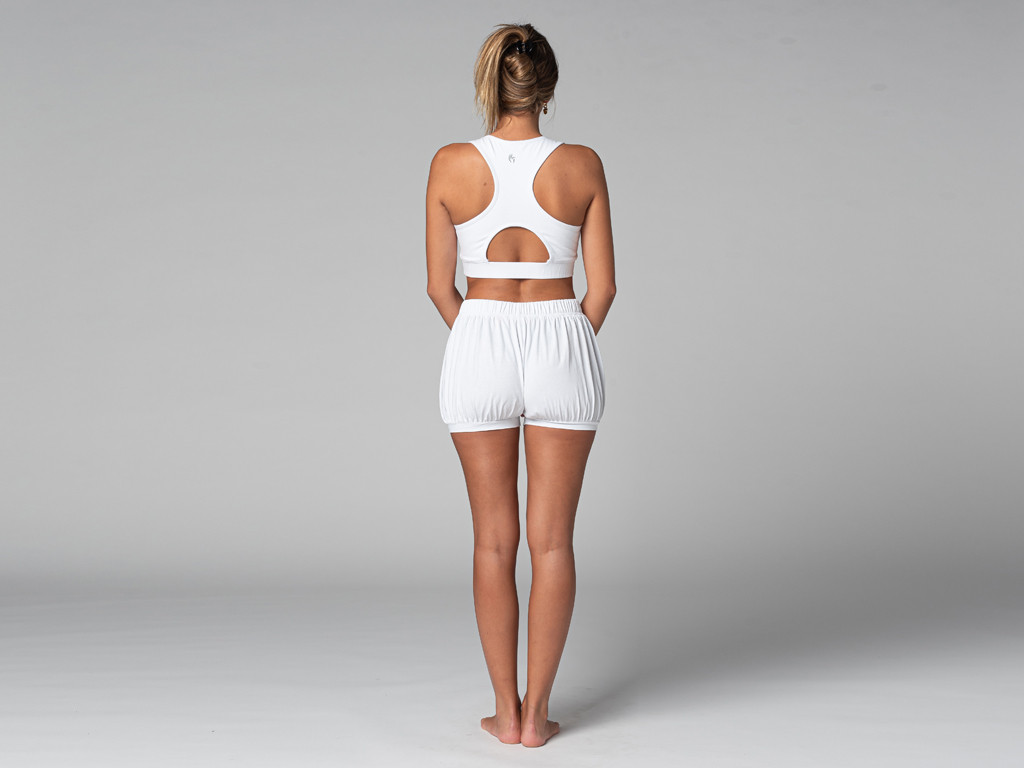 IYENGAR Yoga Short 95% Organic cotton and 5% Lycra White