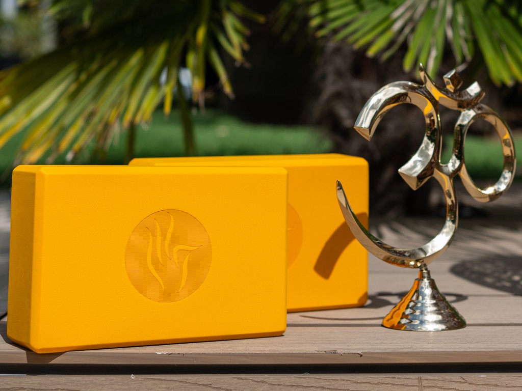 Ohm meditation support 25cm x 22cm