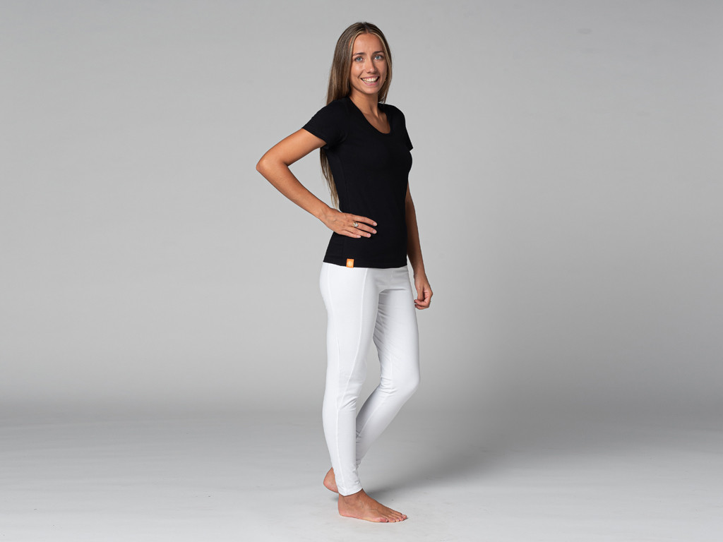 TARA M/C T-Shirt mit weitem Halsausschnitt, 100 % biologisch Schwarz