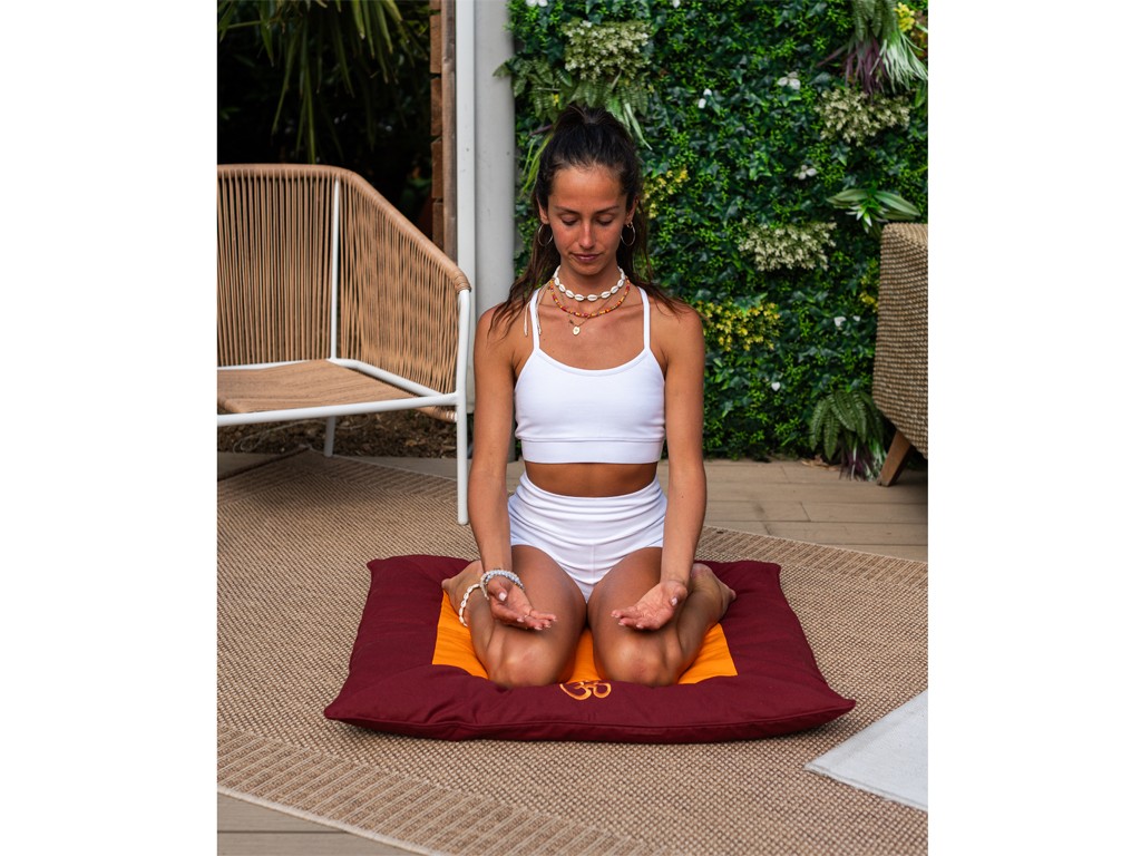 Meditation Mat Burgundy/Saffron