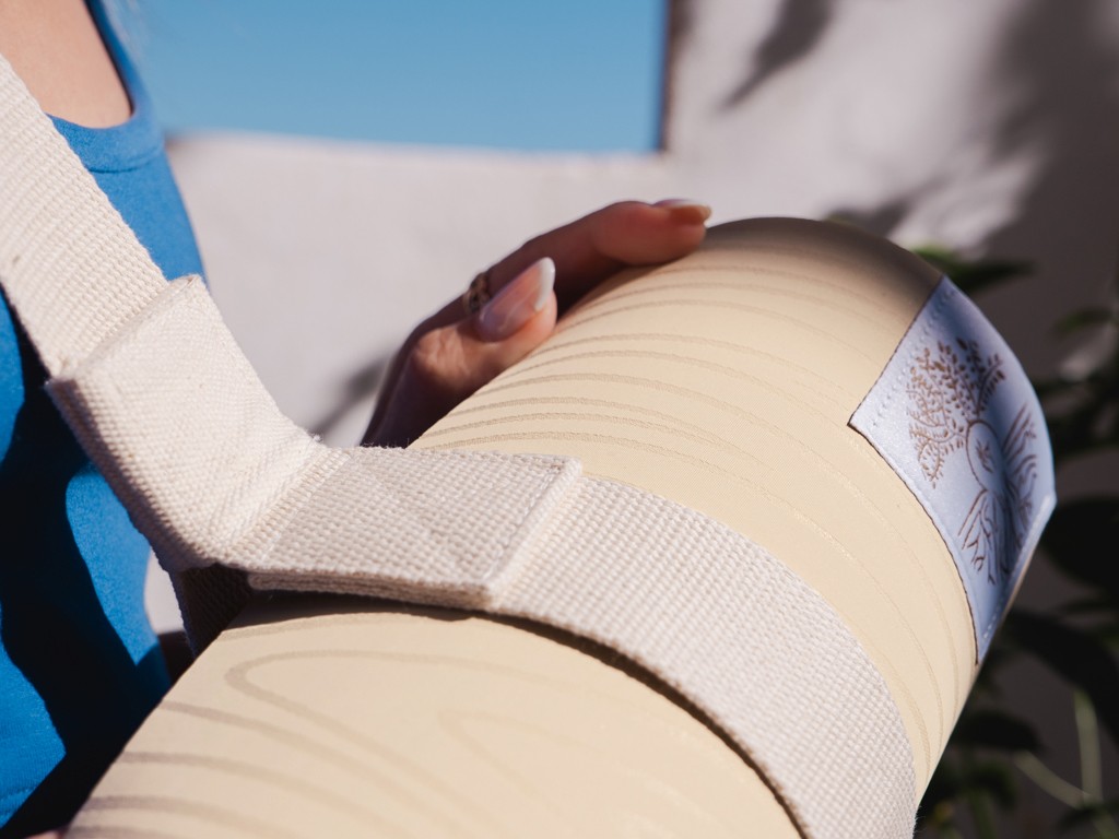 Tapis de Yoga Natural Mat 5mm 185 cm x 65 cm x 5 mm - Beige - Presque Parfaits