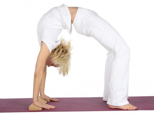 Article de Yoga Bloc de yoga incliné Slanting plank liège 60cm x 9cm x 3cm