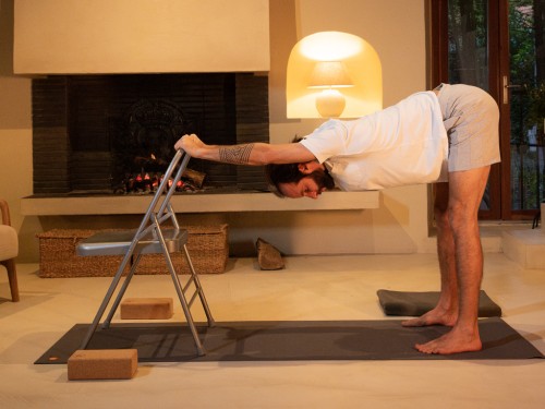 Article de Yoga Chaise de Yoga 1 Barre Haute Prune Lot de 8