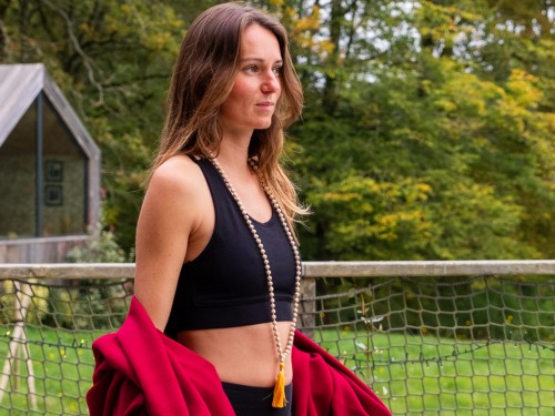 Article de Yoga Mala 108 perles 8mm Santal/Jaune