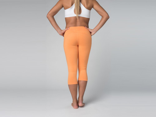 Article de Yoga Pantalon de yoga Corsaire CAPRI 95% coton Bio et 5% Lycra Mango - Fin de Serie