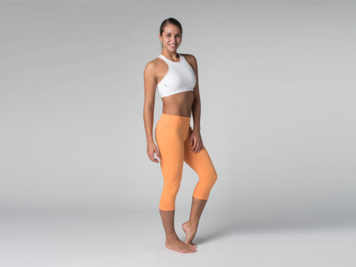Article de Yoga Pantalon de yoga Corsaire CAPRI 95% coton Bio et 5% Lycra Mango - Fin de Serie