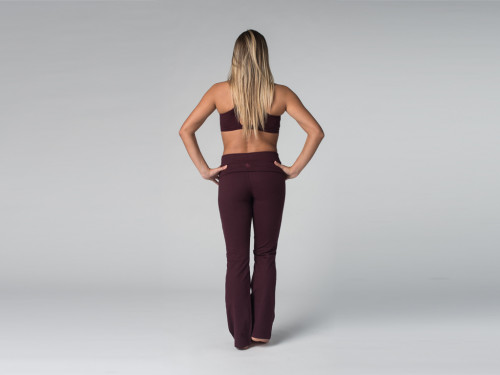 Article de Yoga Pantalon de yoga Jazz - 95% coton Bio et 5% Lycra Prune - Fin de Serie