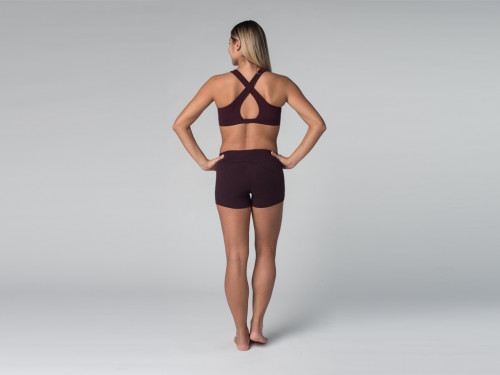 Article de Yoga Short de yoga 95% coton Bio et 5% Lycra Prune - Fin de Serie