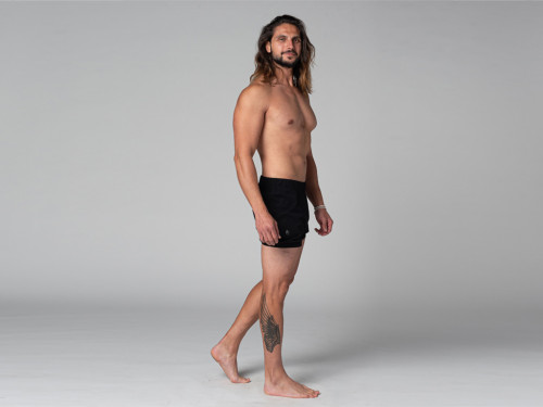 Article de Yoga Short Homme Traditionnel Iyengar - Coton Bio Noir
