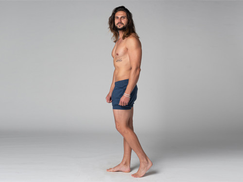 Article de Yoga Short Homme Traditionnel Iyengar - Coton Bio Bleu