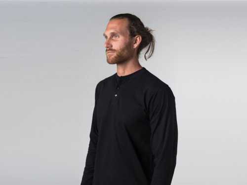 Article de Yoga T-shirt manches longues 100% coton Bio Col 3 Boutons - Noir - Fin de Serie