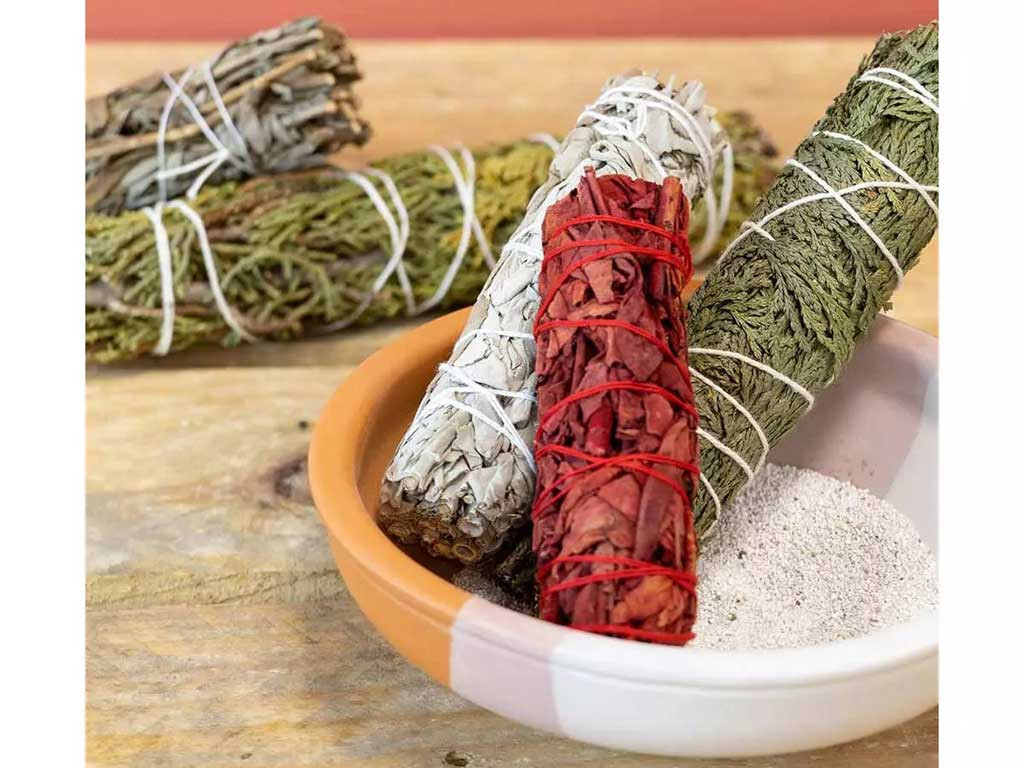 Vase rituel en terre cuite 15cm de diamètre x 5cm de hauteur