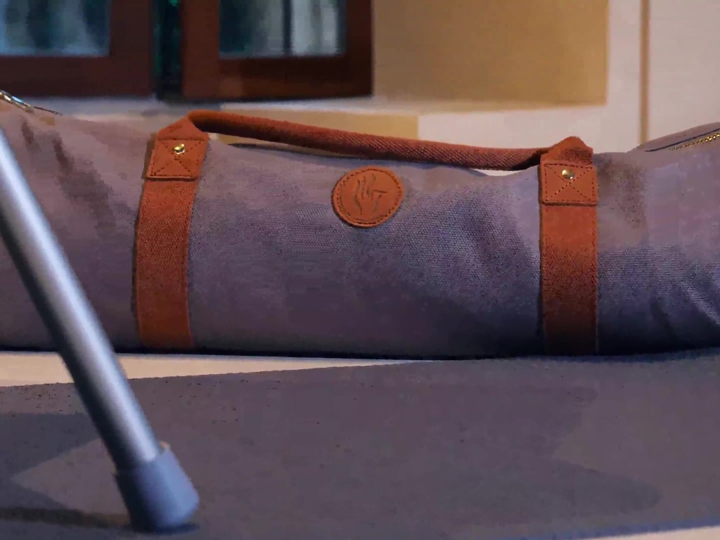 Article de Yoga Sac à tapis de yoga Navy Bag - Coton Taupe 70cm x 20 cm